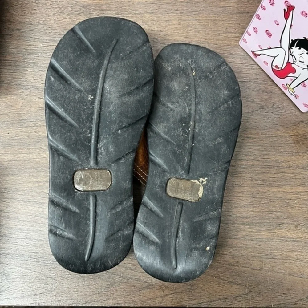 Dr Martens sz 6 leather sandals